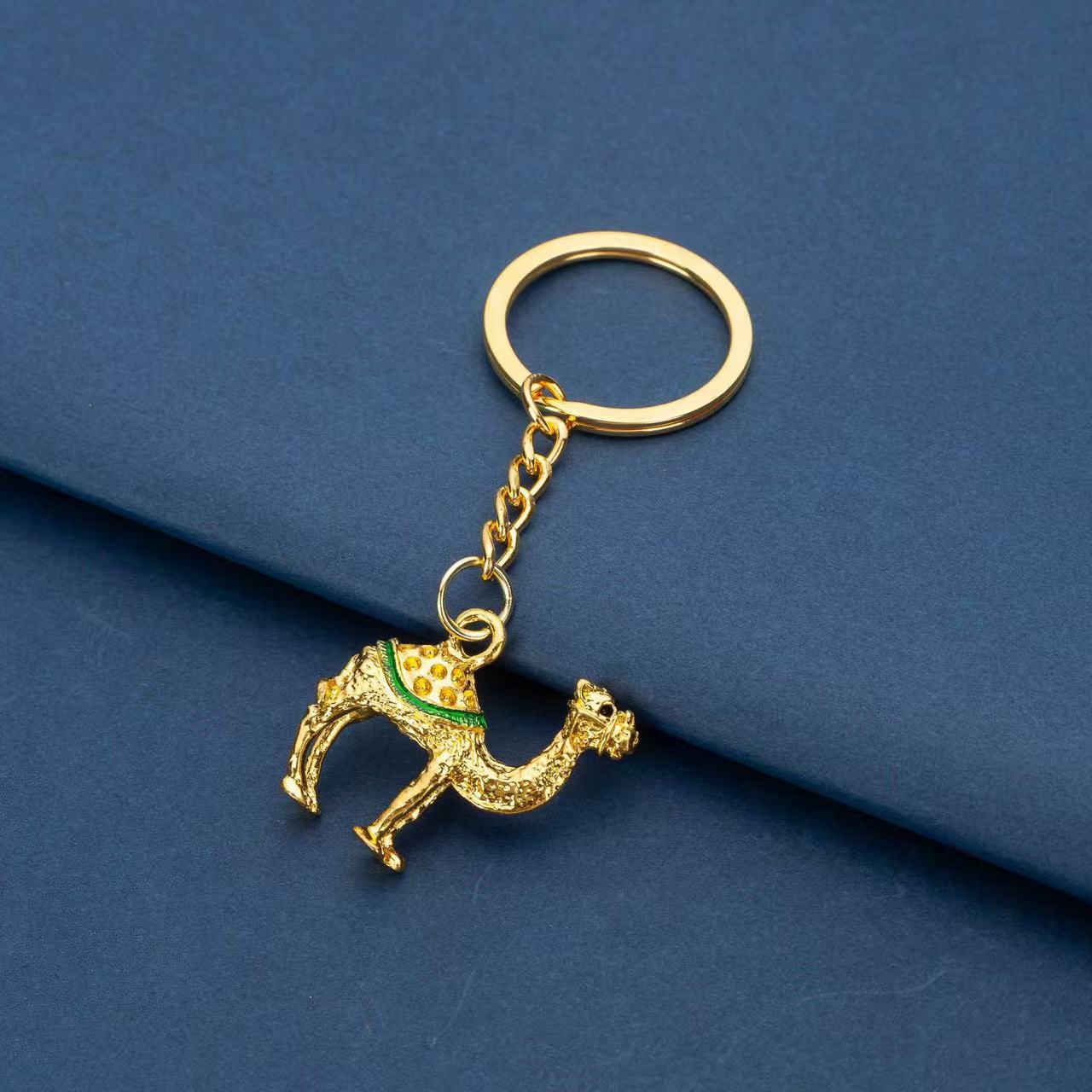 سلسلة مفاتيح جديدة على شكل جمل - مراجعة Car Accessories In Dubai وسعره