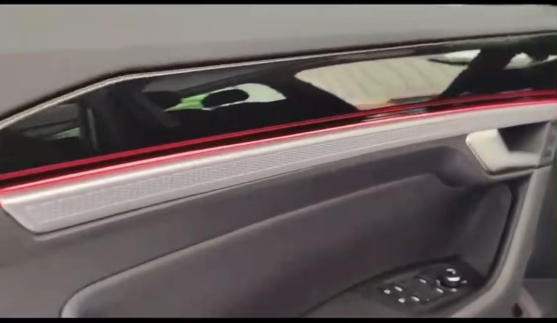 مصباح ديكور داخلي جديد بتصميم  - مراجعة Led Interior Ambient Light وسعره